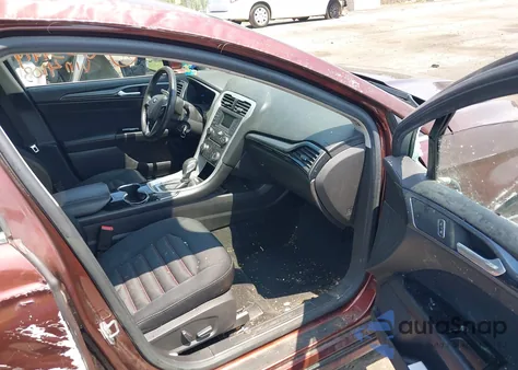 2016 Ford Fusion Se z USA, uszkodzony, nr VIN 3FA6P0H73GR104103